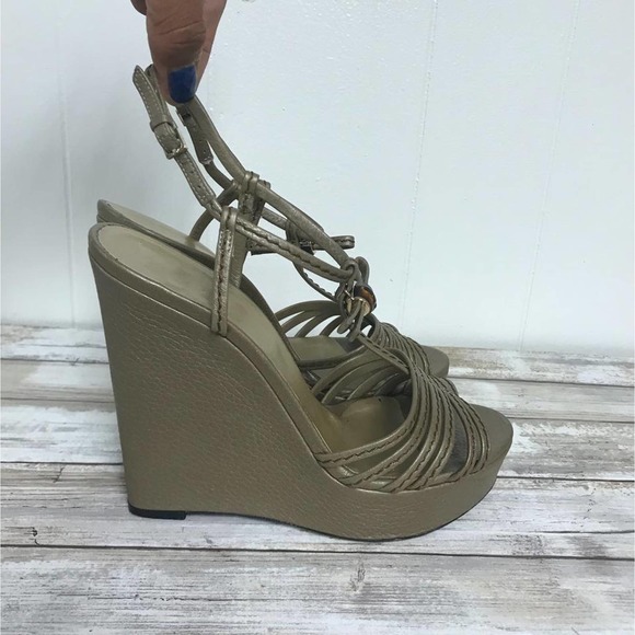 GUCCI Vegas Gold Leather Platform Wedges 38 - Picture 6 of 8